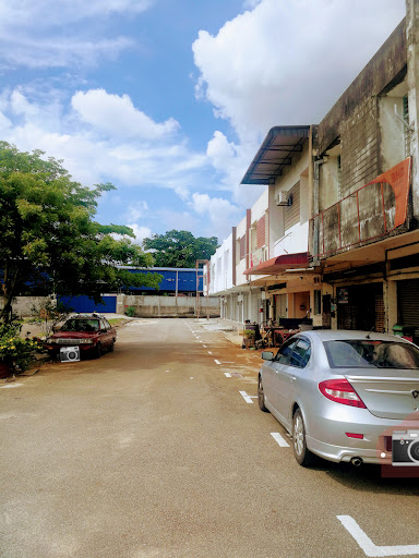 PERNIAGAAN DESA KASTURI