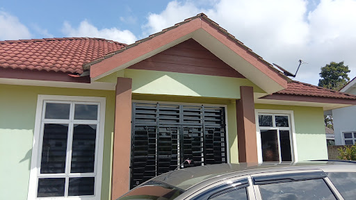 Izan & Family Member