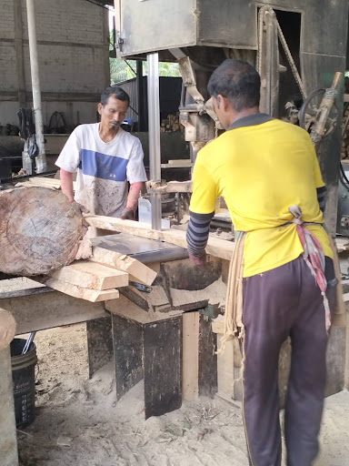 PEMBALAK YUAN LIM SDN BHD (KUALA LIPIS, PAHANG)