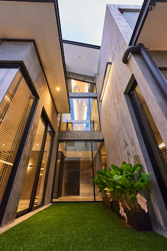 Andersen Smith + White Interior & Renovation