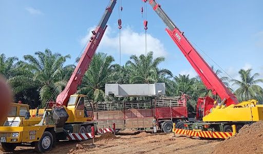 Sewa Crane & Backhoe di GM Segar Construction – Penyewaan Mesin Pembinaan Berkualiti